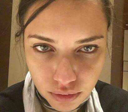 Adriana Lima'nın makyajsız hali hakkında neler düşünüyorsunuz ??