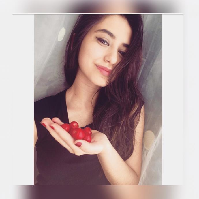 Kirazz topladımm.🍒🍒🍒?