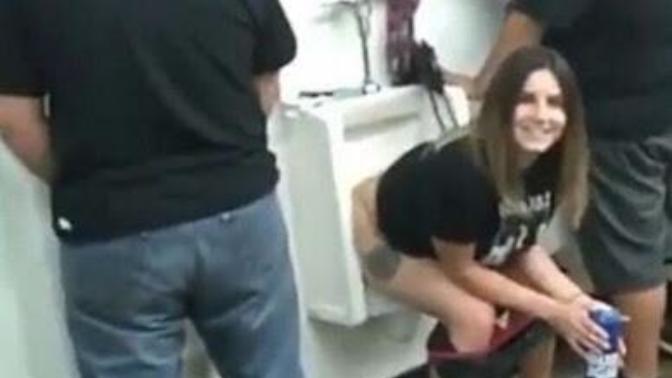 Odtü te wc olayı nedir dogrumudur kız erkek aynı wc yi kullanıyormu?
