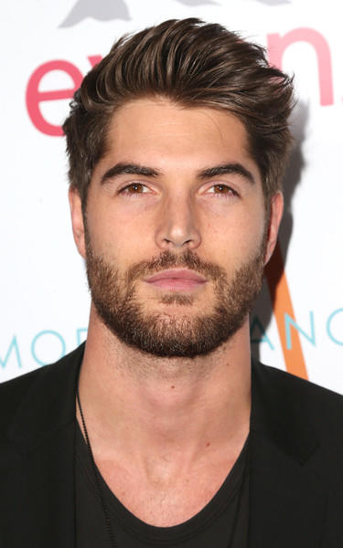 Nick bateman mi omar borkan mı?