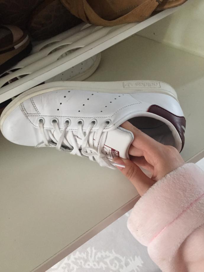 Stan smith en iyi nasıl temizlenir?