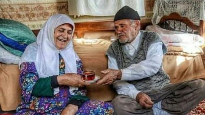 Şeker tadında bayram geçirmeniz dileğiyle hayırlı bayramlar nasıl geçiyor bayram?