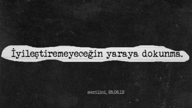 Yaralarına merhem olmaya gelenler daha büyük yara açıp gidiyorlarsa, yarana ne merhem olur zaman mı yalnızlık mı?