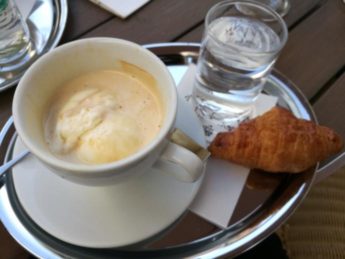 Gunaydın, kahve Affogato yu denedınız mı? KizlarSoruyor