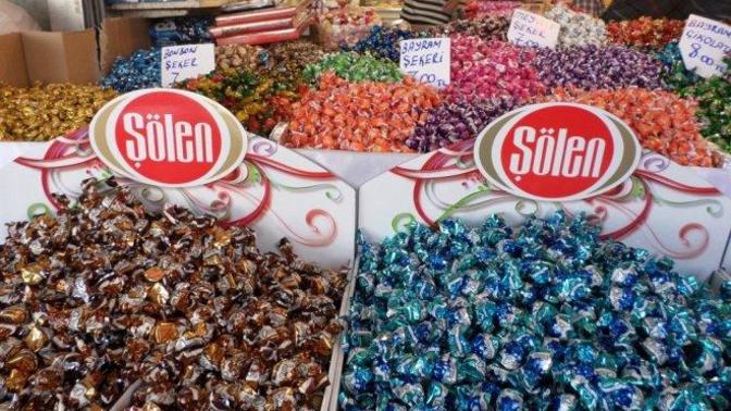 Bayramda tatlı ve çikolata yediniz mi?