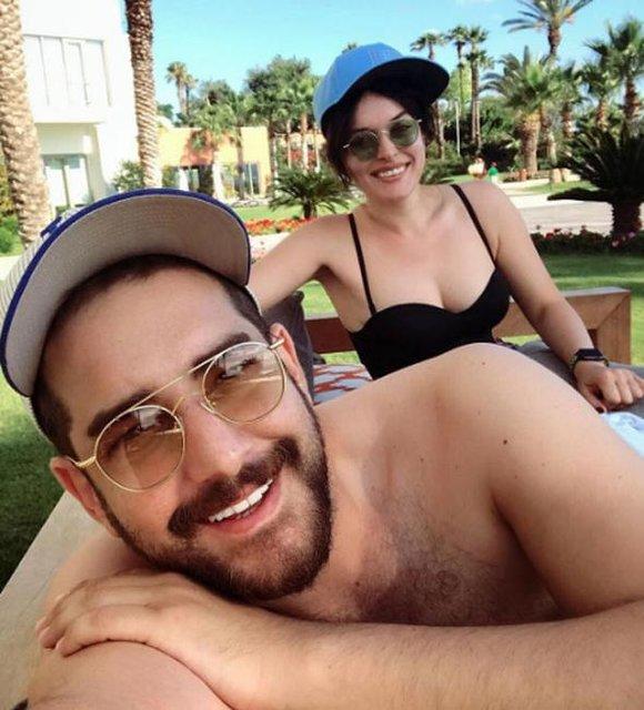Kilo veren Ezgi Molanın bikinili pozu takipçileri tarafından çok konuşuldu. Sizce nasıl olmuş?