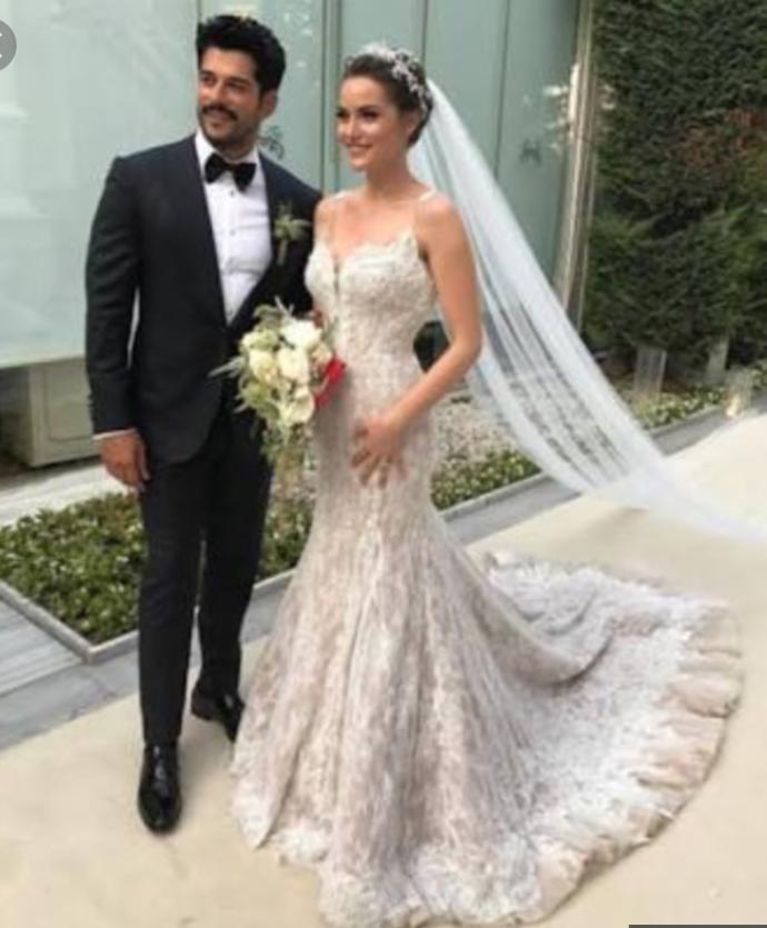Fahriye Evcen ve Burak Özçivit mi,Neslihan Atagül ve Kadir Doğulu mu?