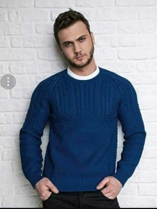 Aras Bulut Iynemli fazla yakışıklı değil mi??