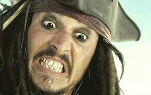 Johnny Depp'in dişleri cidden böyle mi?