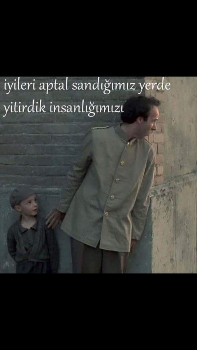 İyi insanları aptal yerine koyan insanlar hakkın da düşünceleriniz neler sizce gerçek aptal kim oluyor bu durum da ?