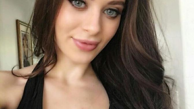 Çıtır kızlar ile yeni model araba arasındaki ilişki nedir?