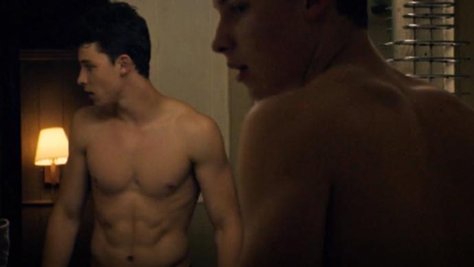 Shawn Mendes'in kısa zamanda kas yığını haline gelmesi hakkında ne düşünüyorsunuz?