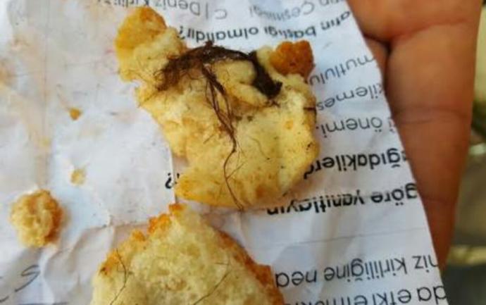 Yemekten kıl çıkınca kılı kenara atıp yemeğe devam edenlerden misiniz?