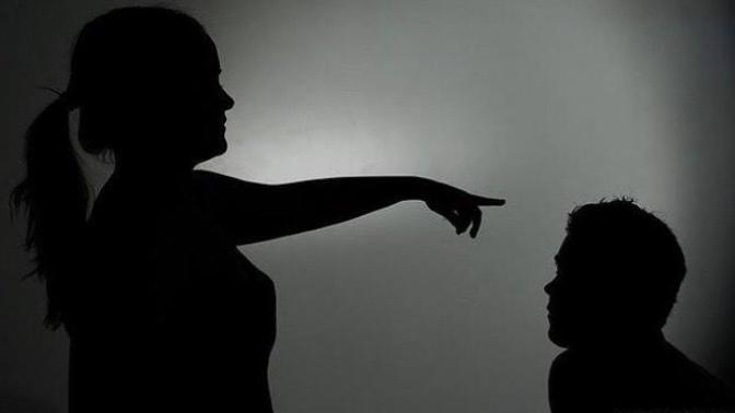 Gece geç saatte yapılan konuşmalarda, itiraflar daha sık oluyor. Siz bu konu hakkında ne düşünüyorsunuz?