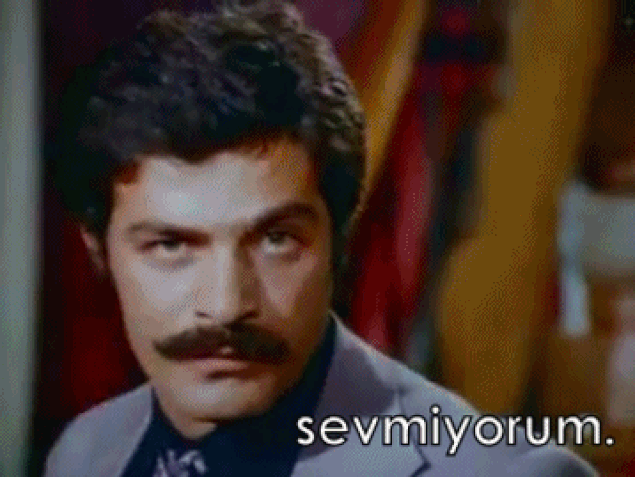 Karşı cinsinizdeki bakışlar/gözler ne kadar önemli size göre?