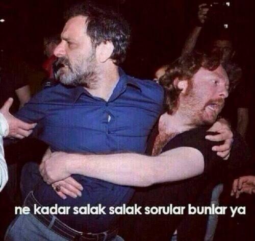 Tek başına paten kayan bir kız görseniz ne düşünürsünüz?