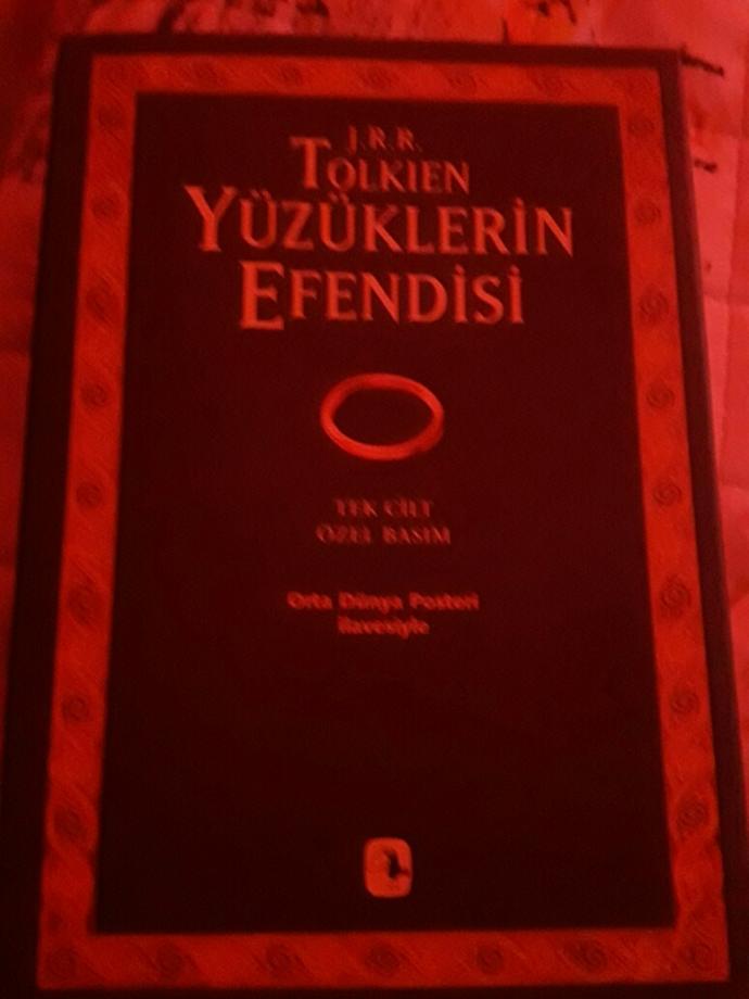 Bugüne kadar okuduğunuz en kalın kitap kaç sayfaydı?