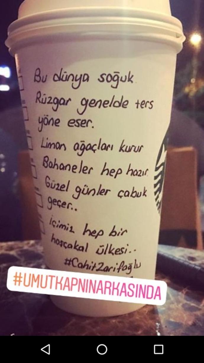 Allahını seven bu fotoğrafda ki sözlerin ne anlama geldiğini söylesin çıldıracam yoksa gece gece ?