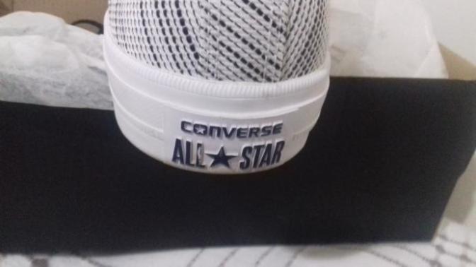 Superstep mağazası orjinal ayakkabı mı satıyor bugün converse aldım arka yazısı hafif kavladı?