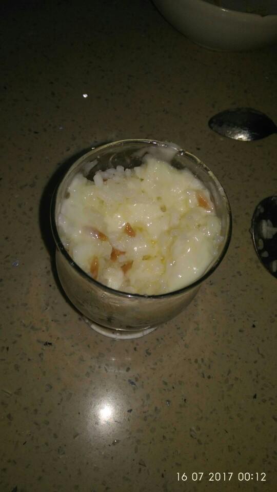 Kaşarlı pilav yaptım. <br />Pilavı kaşarla denediniz mi :D ??