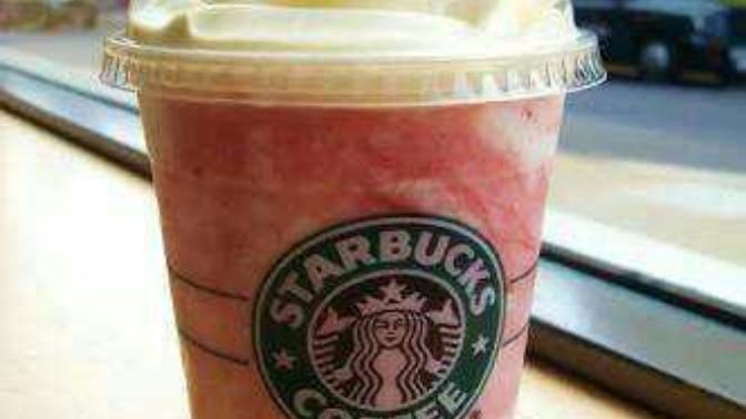 Arkadaslar Starbucks da boyle bardakta kahve icmek icin ne demem gerekiyo?