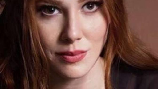 Elçin Sangu'nun aslında çirkin olduğunu düşünüyor musunuz?