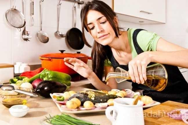 Ev işleri ile başı dertte olan Kızlar buyrun topiğime?