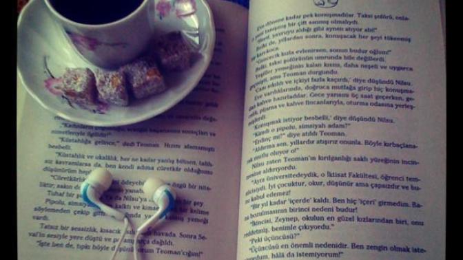 Kitap okuyun! Çok faydalıdır "her gün kitap okuyorum" diyenleri samimi buluyor musunuz?