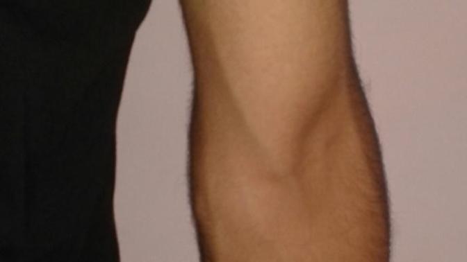 Damarları belirgin kola sahip erkekleri çekici buluyor musunuz?