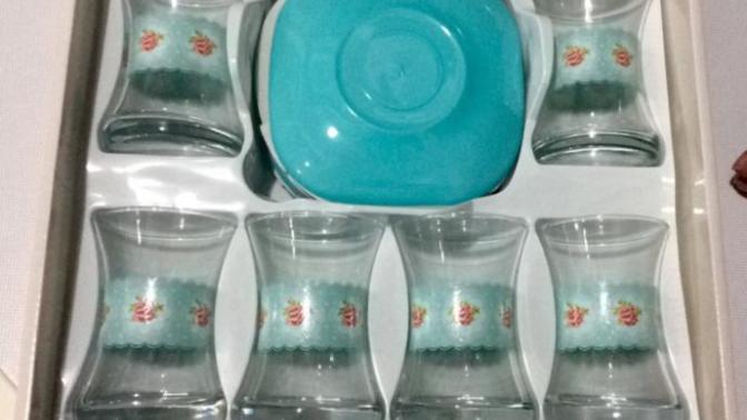 Sizce nasıl bir çay bardağı takımı?