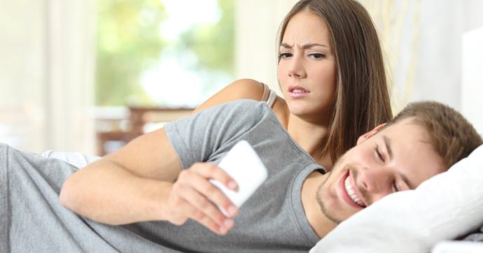 Seksi bir eşe sahip olmanın tehlikeleri neler?