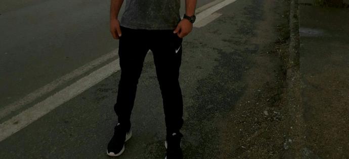 Eşofman altına topuklu ayakkabı trendi! Ne olur olmasın dediğimiz bu trendi siz uygular mısınız?