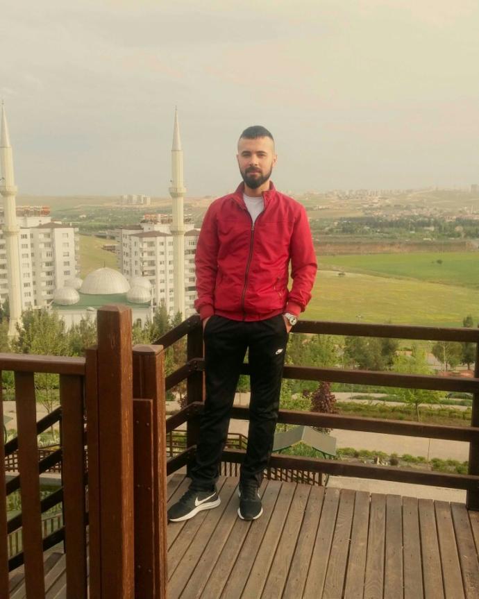 Cümleten hayırlı cumalar gününüz bereketli olsun. Hoş geldin demek yokmu? ✋?