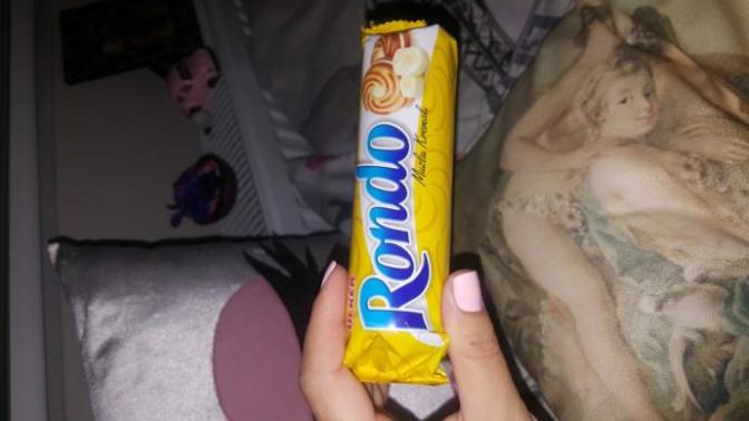 Rondo severler var mı? buz gibi sütle gömdüm isteyen var mı?