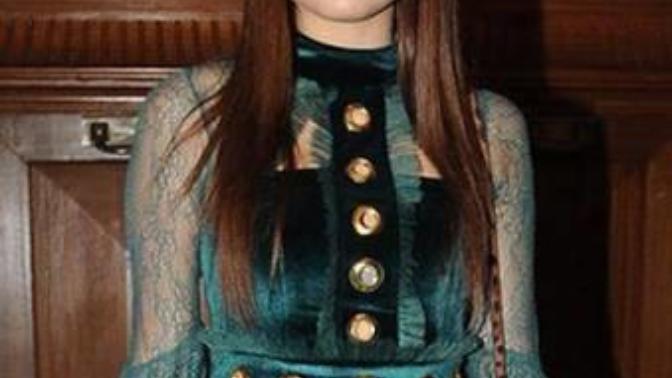 Hande Erçel Çok güzel değil. Neden abartılıyor?