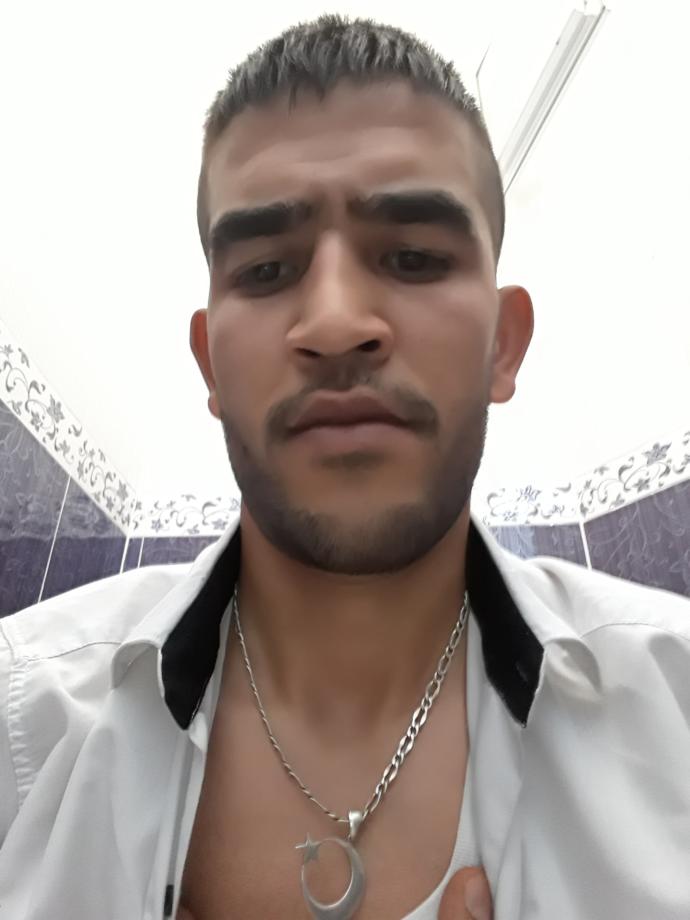 Bu kolye nasıl?