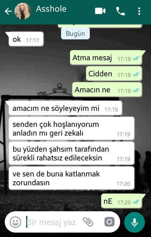 Neredeyse düşmanım olan kız whatsapptan beni sevdiğini söyledi?