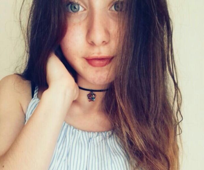 Sizce esmer mi ? Sarışın mı ?