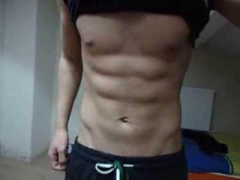 Erkekler durmayın kas yapın çalışın durmayınnn. sizce nasıl görünüyorlar?