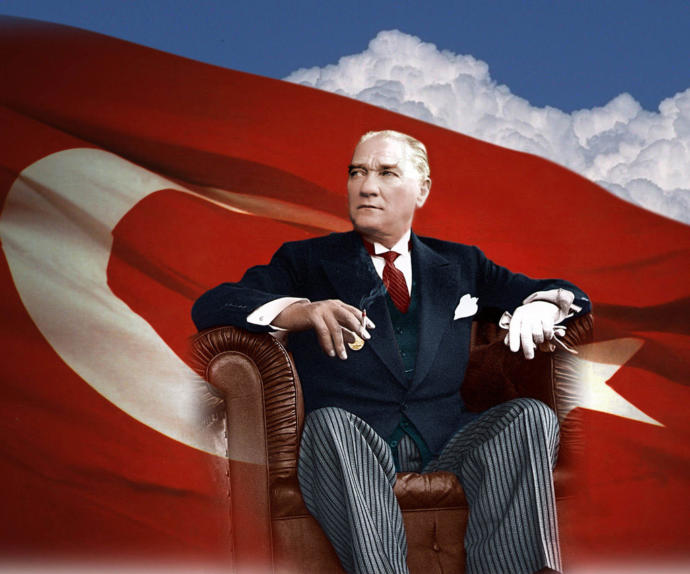 Atatürk'ün saklanmak istenen Solcu ve Devrimci sözleri hakkında ne düşünüyorsunuz?