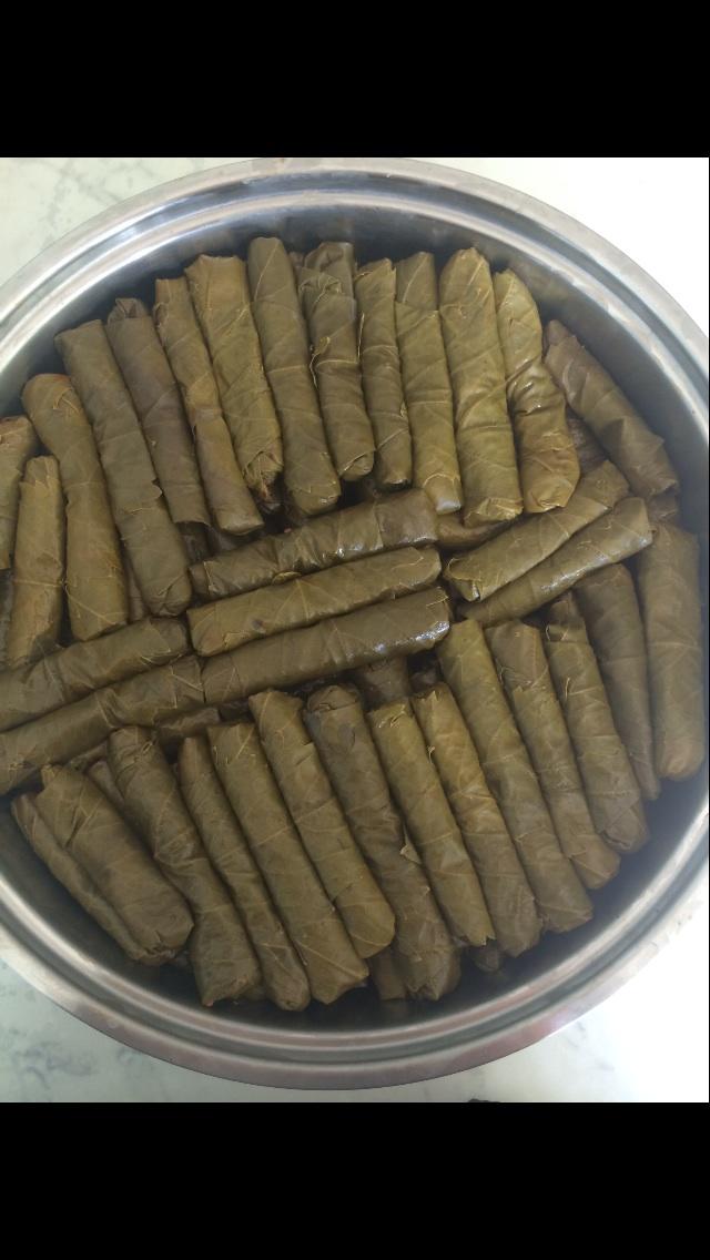 Yaprak sarmasını sever misiniz ? Tercihiniz kıymalı mı olur yoksa zeytinyağlı mı ?