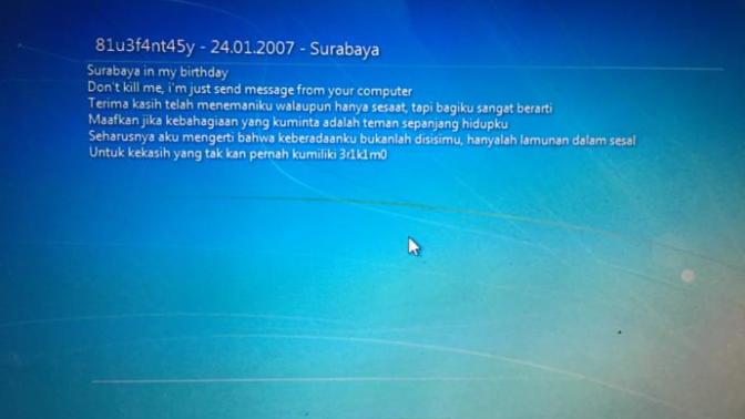 Bilgisayarda çıkan bu gizemli mesaj da neyin nesi?