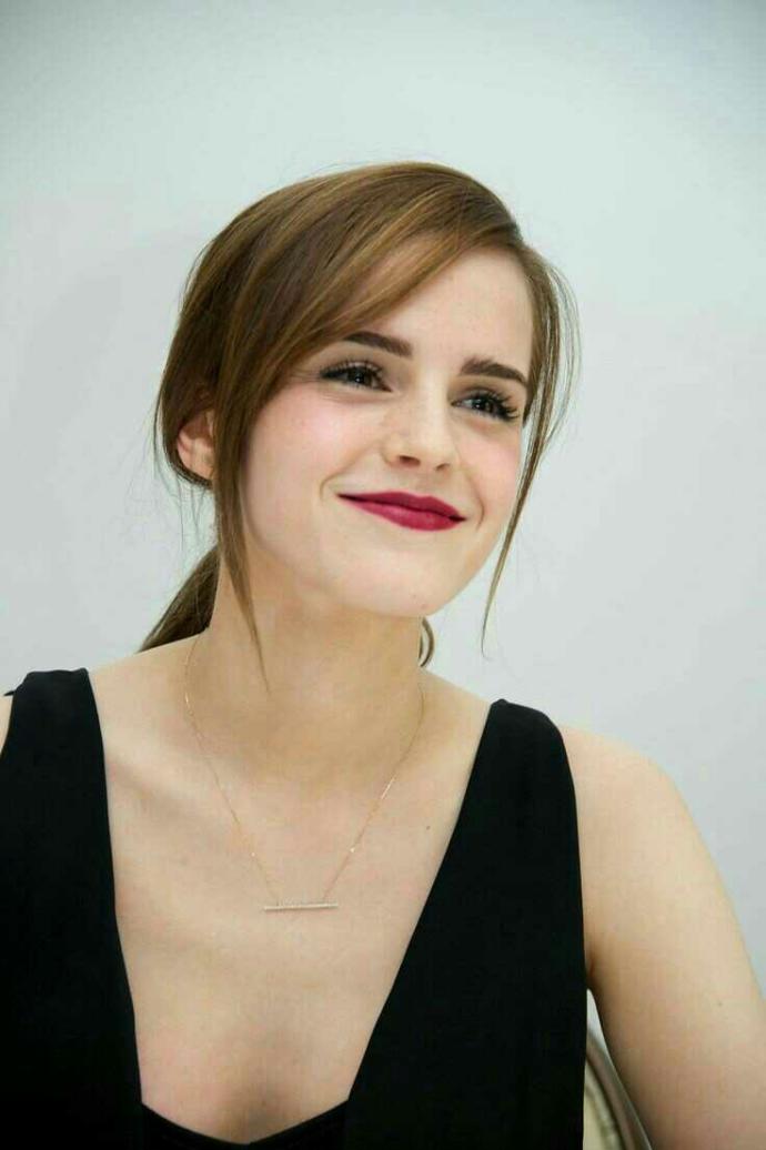 Emma Watson'un neresini beğeniyorsunuz??