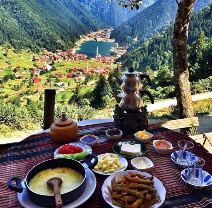 Kahvaltı masasında olması gerekenler nelerdir?