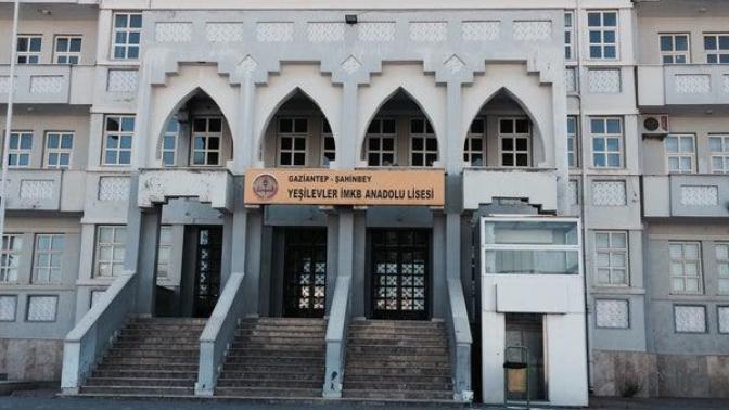 İMKB Anadolu Lisesi ile normal Anadolu lisesi arasındaki fark nedir?
