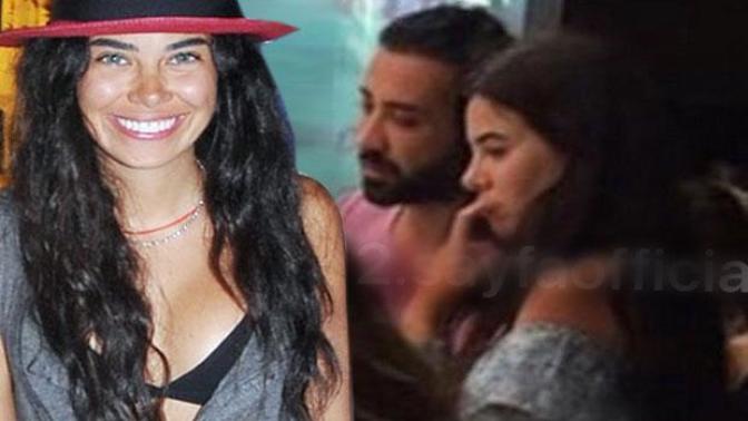Asena Atalay ile Şarkıcı Tan Taşçı'nın aşk yaşaması hakkında ne düşünüyorsunuz?