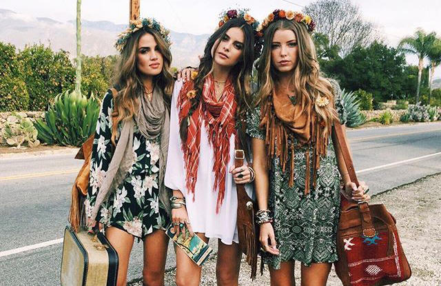 Boho Chic Trendi: 60'lı ve 70'li yıllara geri dönmeye hazır mısın?
