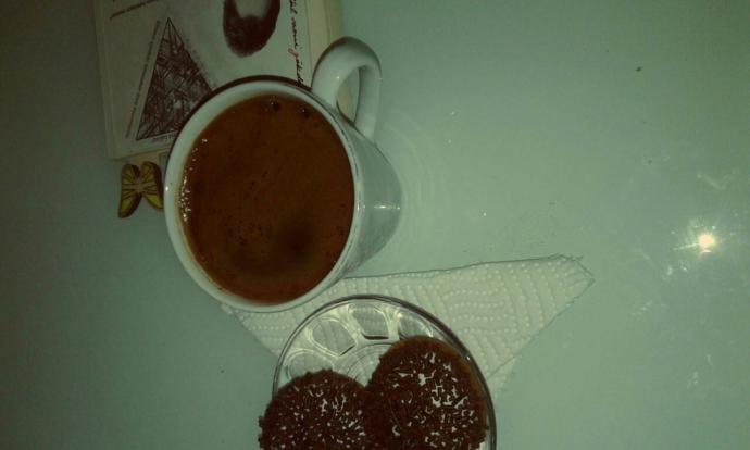 kahveler içildi mi ? içildiyse neyle içildi ? keyif kahvesi mi yorgunluk kahvesi içildi ???