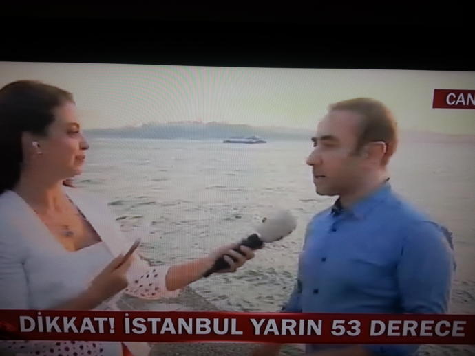 Dikkat!. Yarin İstanbul'da sicaklik 55 derece olacak. Yarin disari cikacakmisiniz?