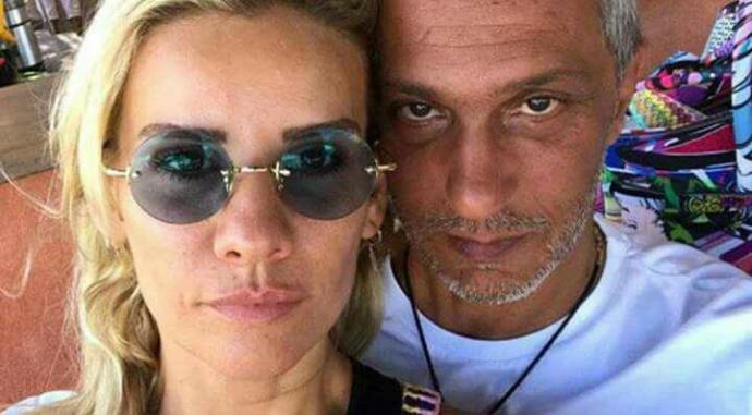 Güzel ve mutlu selfie önemli! <br />Selfie çekinirken, Zorla çekinmiş gibi çıkmamak için ne kadar özen gösterirsiniz??